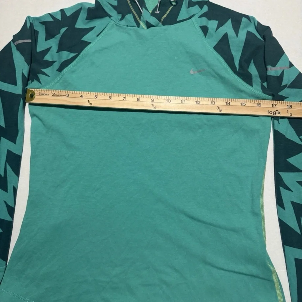 Nike Dri-Fit Vented Thin‎ Hooded Workout Jacket, Green, Small #797